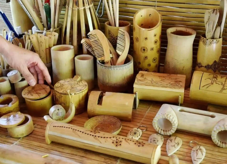 BAMBOO BASED DECORATIVES